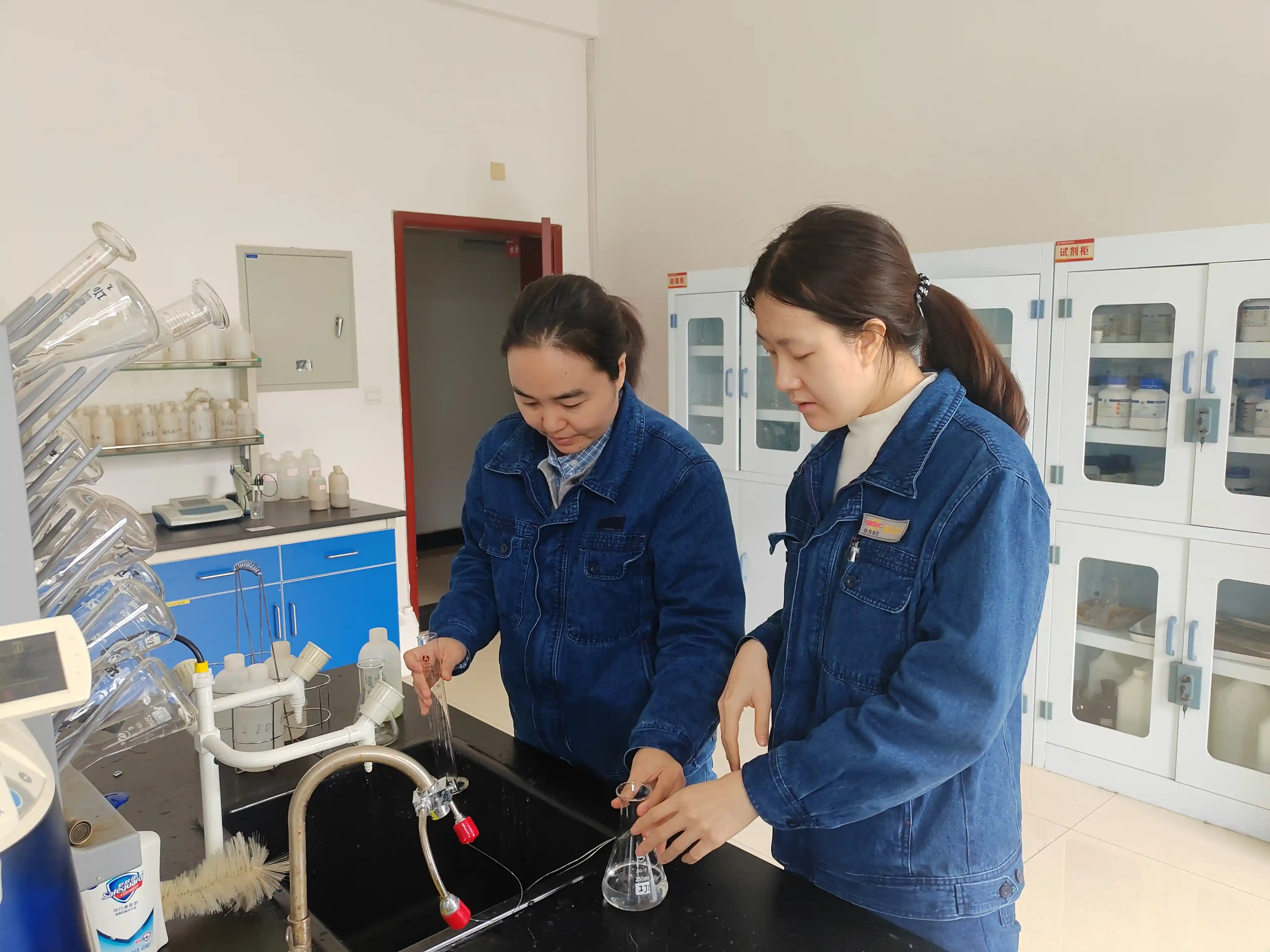 pg�ͽ�Ů��-(�ٷ���)�й���վ