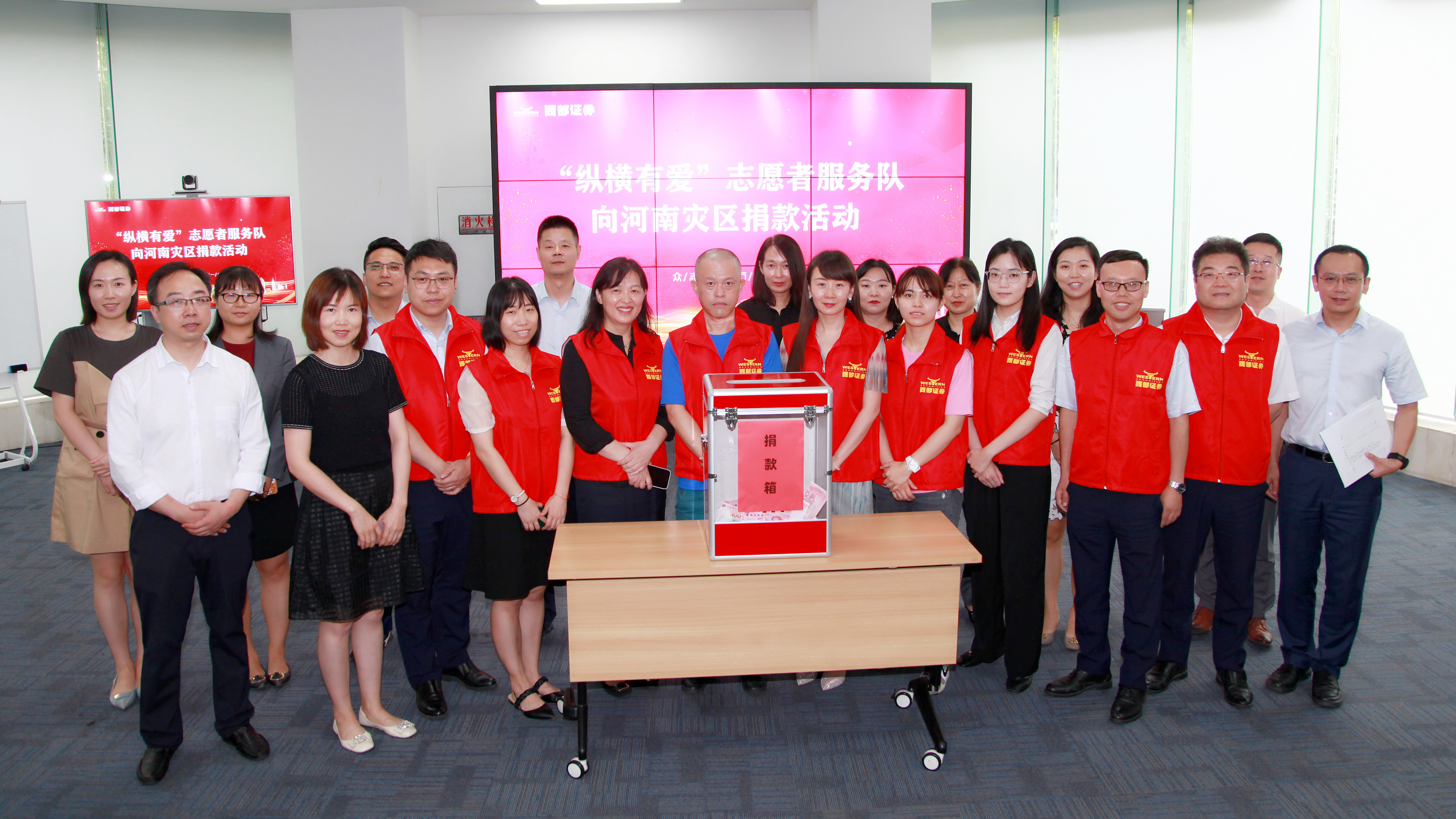 pg�ͽ�Ů��-(�ٷ���)�й���վ