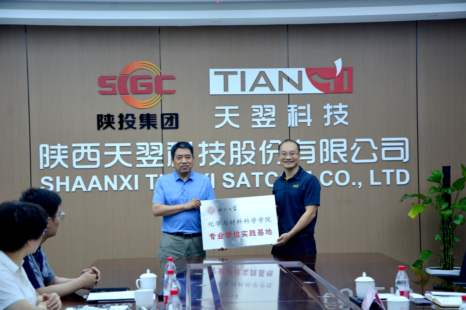 pg�ͽ�Ů��-(�ٷ���)�й���վ