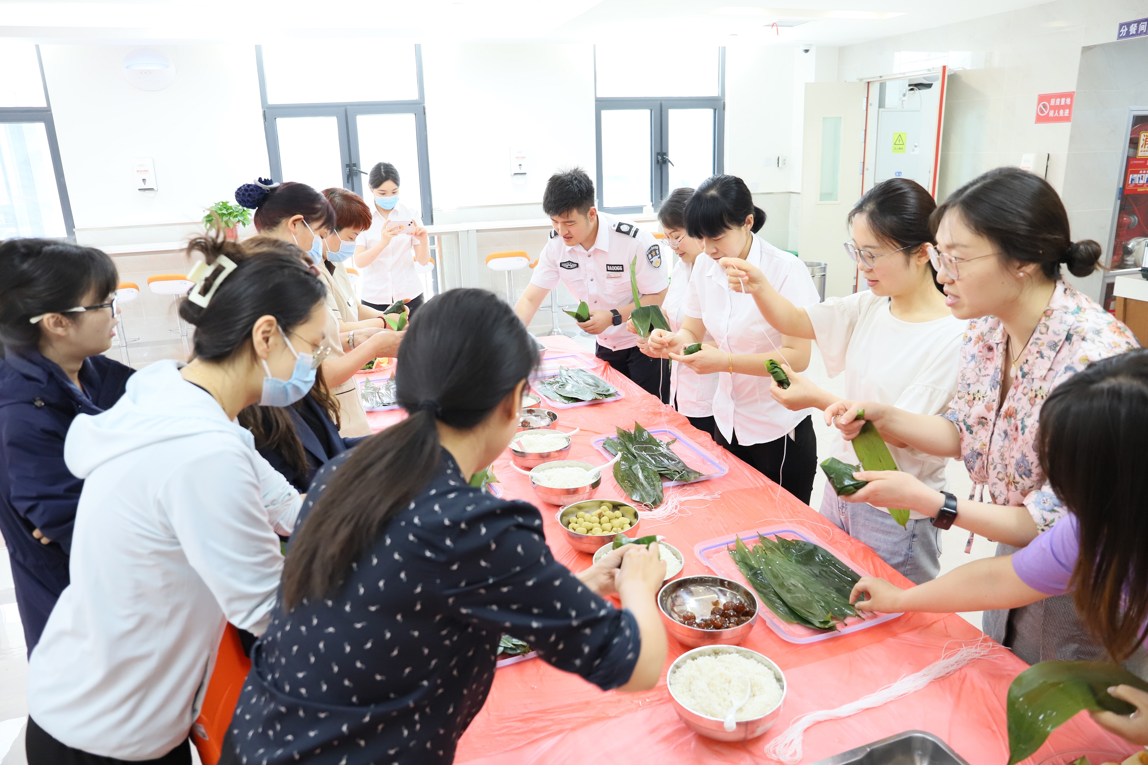 pg�ͽ�Ů��-(�ٷ���)�й���վ