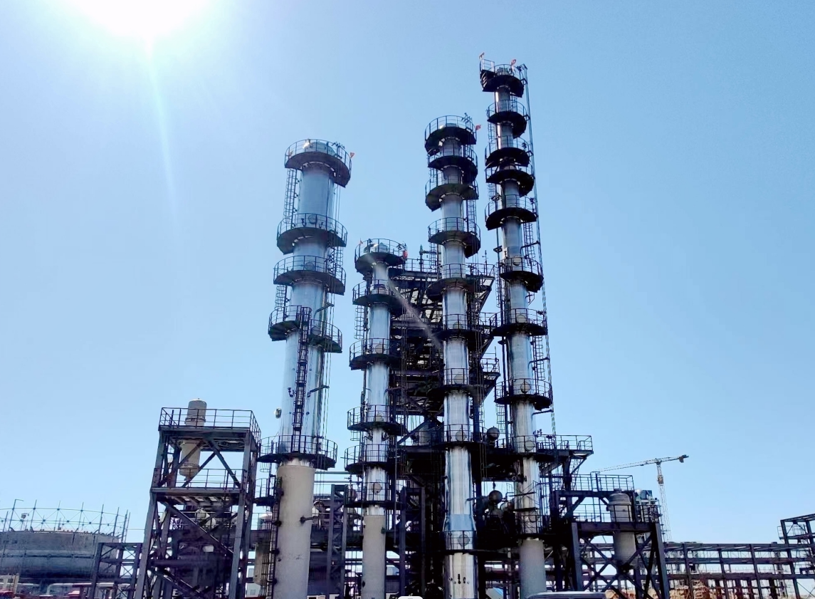 �»���  ��̩��ѧ��ľ��ʯ�����ڹ�ҵ�������Ǳ����Ƭ2.png